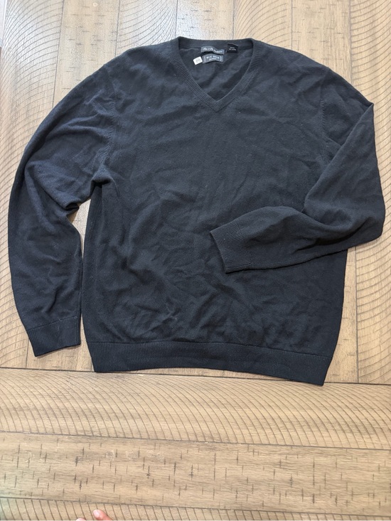 Source Unknown Other - Source Unknown Black V-Neck Pullover Sweater